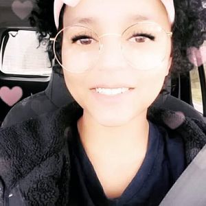 Meet your Posher, Gladys